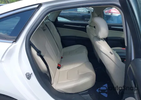 2018 Ford Fusion Hybrid Titanium из США, поврежденный, VIN 3FA6P0RU3JR225886